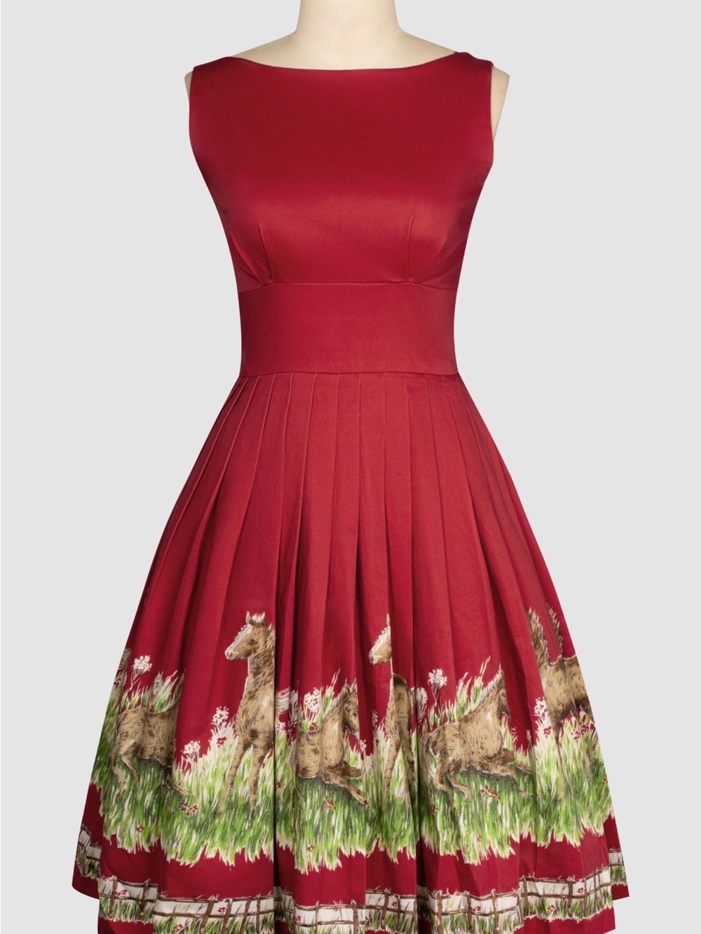 Vintage-Inspired Red Fit & Flare Dress with Scenic Border Print - Picture 2 of 5
